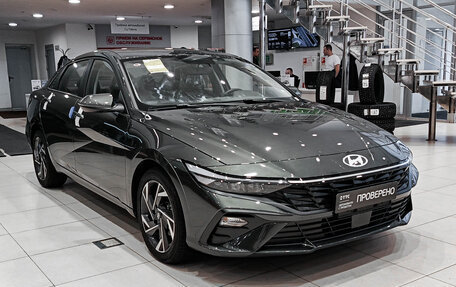 Hyundai Elantra, 2023 год, 2 299 000 рублей, 3 фотография