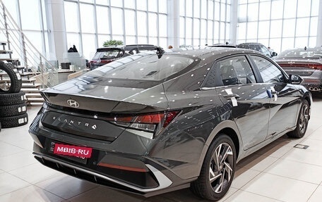 Hyundai Elantra, 2023 год, 2 299 000 рублей, 6 фотография