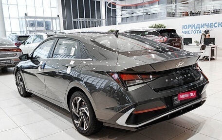 Hyundai Elantra, 2023 год, 2 299 000 рублей, 8 фотография