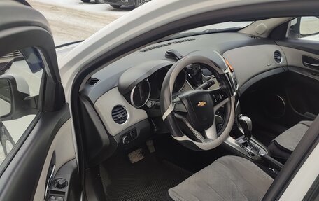 Chevrolet Cruze II, 2014 год, 960 000 рублей, 7 фотография