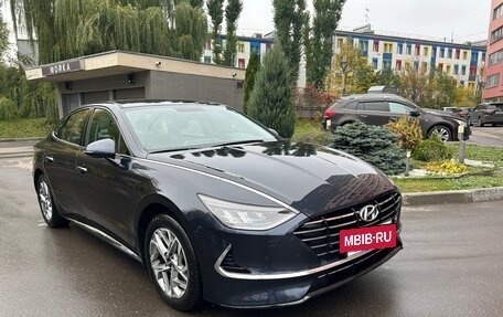 Hyundai Sonata VIII, 2020 год, 2 450 000 рублей, 3 фотография