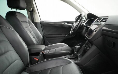 Volkswagen Tiguan II, 2018 год, 2 173 000 рублей, 12 фотография