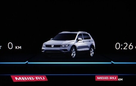 Volkswagen Tiguan II, 2018 год, 2 173 000 рублей, 19 фотография