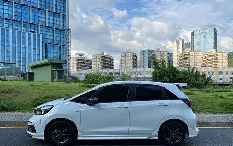Honda Fit, 2022 год, 1 150 000 рублей, 3 фотография