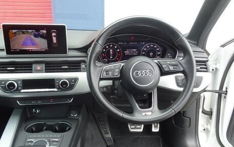 Audi A4, 2018 год, 1 520 000 рублей, 11 фотография