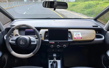 Honda Fit, 2022 год, 1 150 000 рублей, 12 фотография
