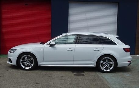 Audi A4, 2018 год, 1 520 000 рублей, 8 фотография