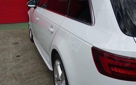 Audi A4, 2018 год, 1 520 000 рублей, 9 фотография