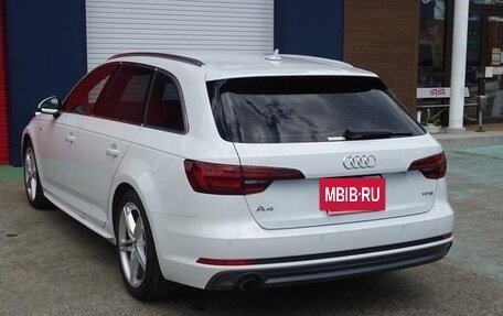 Audi A4, 2018 год, 1 520 000 рублей, 7 фотография