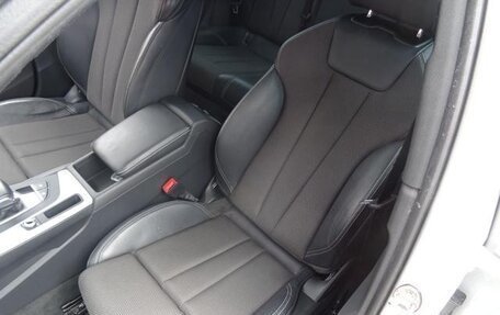 Audi A4, 2018 год, 1 520 000 рублей, 17 фотография