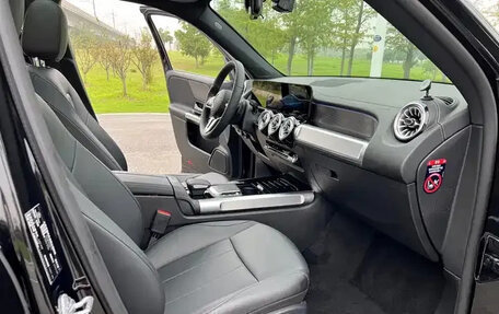 Mercedes-Benz GLB, 2022 год, 2 770 077 рублей, 12 фотография