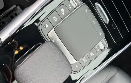 Mercedes-Benz GLB, 2022 год, 2 770 077 рублей, 15 фотография