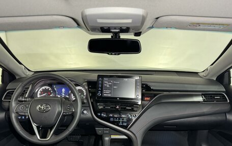 Toyota Camry, 2022 год, 4 590 000 рублей, 13 фотография