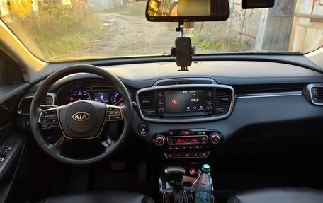 KIA Sorento III Prime рестайлинг, 2018 год, 2 300 000 рублей, 4 фотография