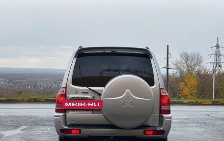 Mitsubishi Montero III, 2002 год, 1 320 000 рублей, 5 фотография