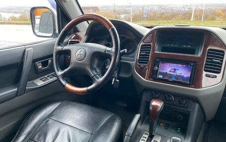 Mitsubishi Montero III, 2002 год, 1 320 000 рублей, 9 фотография