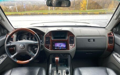 Mitsubishi Montero III, 2002 год, 1 320 000 рублей, 10 фотография