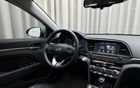 Hyundai Elantra VI рестайлинг, 2019 год, 1 699 000 рублей, 7 фотография