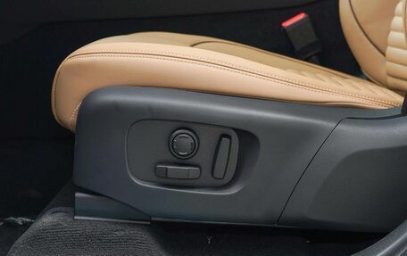 Land Rover Discovery Sport I рестайлинг, 2025 год, 5 378 000 рублей, 15 фотография