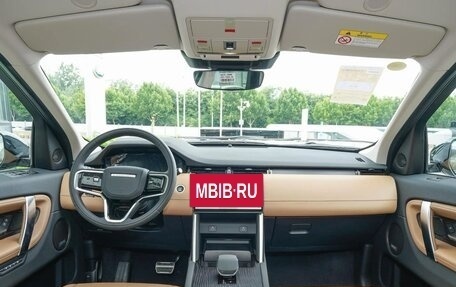 Land Rover Discovery Sport I рестайлинг, 2025 год, 5 378 000 рублей, 9 фотография