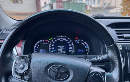 Toyota Camry, 2012 год, 1 530 000 рублей, 11 фотография