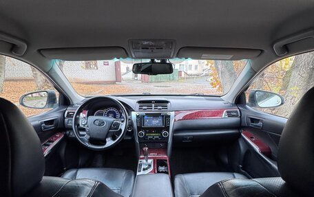 Toyota Camry, 2012 год, 1 530 000 рублей, 20 фотография