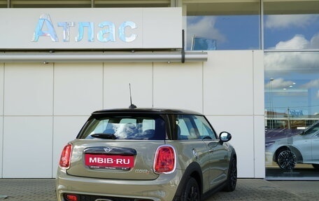 MINI Hatch, 2018 год, 2 690 000 рублей, 6 фотография