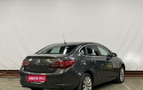 Opel Astra J, 2013 год, 899 000 рублей, 5 фотография