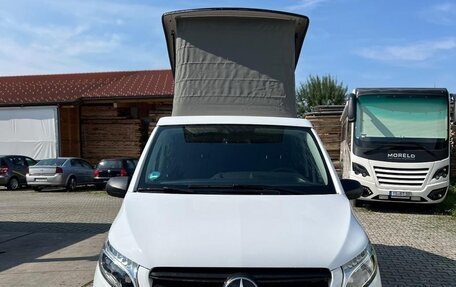 Mercedes-Benz V-Класс, 2021 год, 4 400 000 рублей, 4 фотография