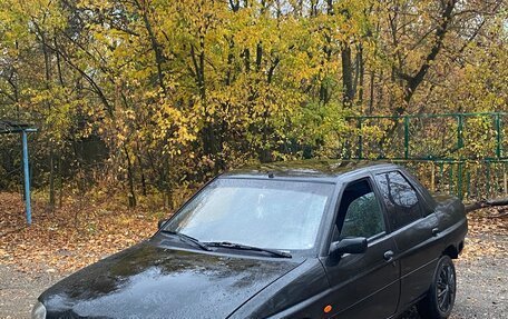 Ford Escort V, 1997 год, 74 000 рублей, 1 фотография