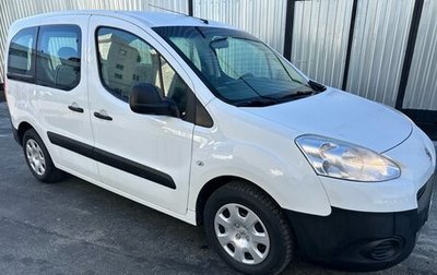 Peugeot Partner II рестайлинг 2, 2013 год, 890 000 рублей, 1 фотография