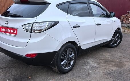 Hyundai ix35 I рестайлинг, 2014 год, 1 400 000 рублей, 2 фотография