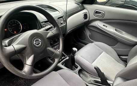 Nissan Almera, 2003 год, 575 000 рублей, 40 фотография