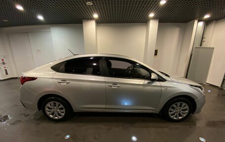 Hyundai Solaris II рестайлинг, 2019 год, 1 426 000 рублей, 2 фотография