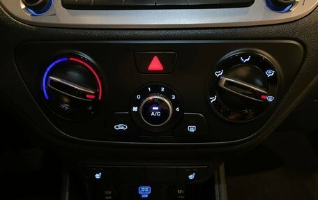 Hyundai Solaris II рестайлинг, 2019 год, 1 426 000 рублей, 15 фотография