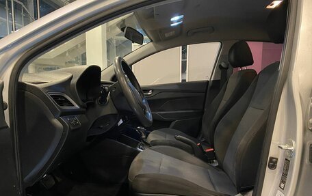 Hyundai Solaris II рестайлинг, 2019 год, 1 426 000 рублей, 16 фотография