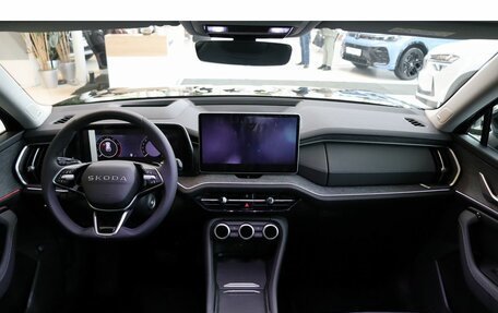 Skoda Kodiaq, 2025 год, 5 800 000 рублей, 10 фотография