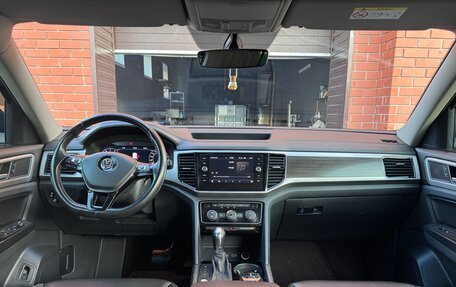 Volkswagen Teramont I, 2018 год, 3 400 000 рублей, 18 фотография