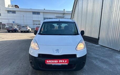 Peugeot Partner II рестайлинг 2, 2013 год, 890 000 рублей, 3 фотография