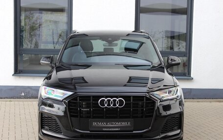 Audi Q7, 2022 год, 6 320 077 рублей, 2 фотография