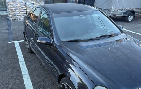 Mercedes-Benz C-Класс, 2001 год, 365 000 рублей, 2 фотография