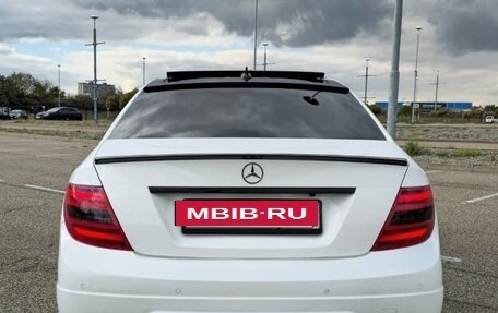 Mercedes-Benz C-Класс, 2013 год, 1 800 000 рублей, 4 фотография