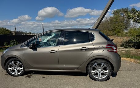 Peugeot 208 II, 2013 год, 850 000 рублей, 5 фотография