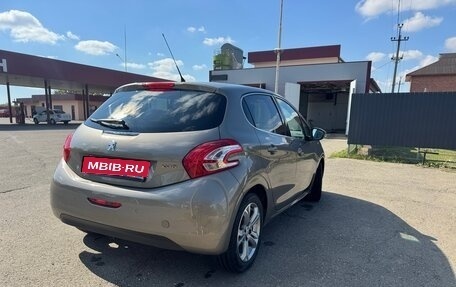 Peugeot 208 II, 2013 год, 850 000 рублей, 3 фотография