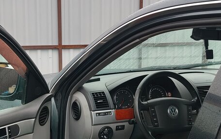 Volkswagen Touareg III, 2005 год, 1 100 000 рублей, 7 фотография