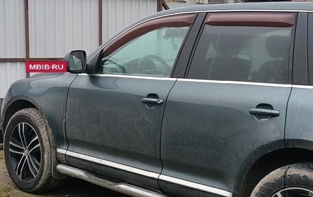 Volkswagen Touareg III, 2005 год, 1 100 000 рублей, 4 фотография
