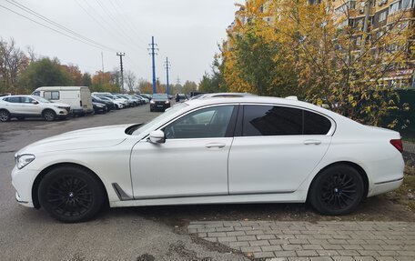 BMW 7 серия, 2015 год, 2 950 000 рублей, 4 фотография