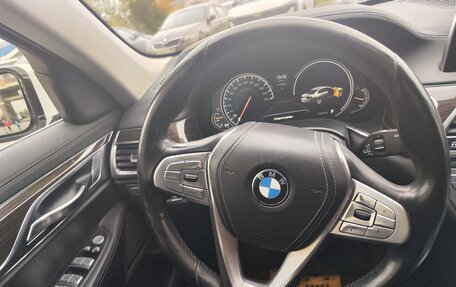 BMW 7 серия, 2015 год, 2 950 000 рублей, 15 фотография