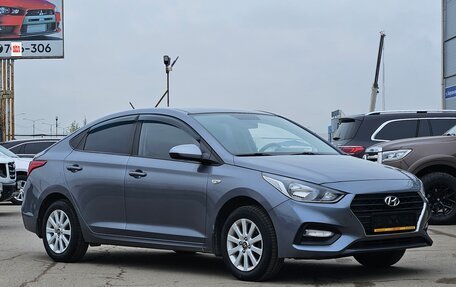Hyundai Solaris II рестайлинг, 2018 год, 1 150 000 рублей, 3 фотография