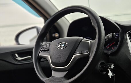 Hyundai Solaris II рестайлинг, 2018 год, 1 150 000 рублей, 11 фотография